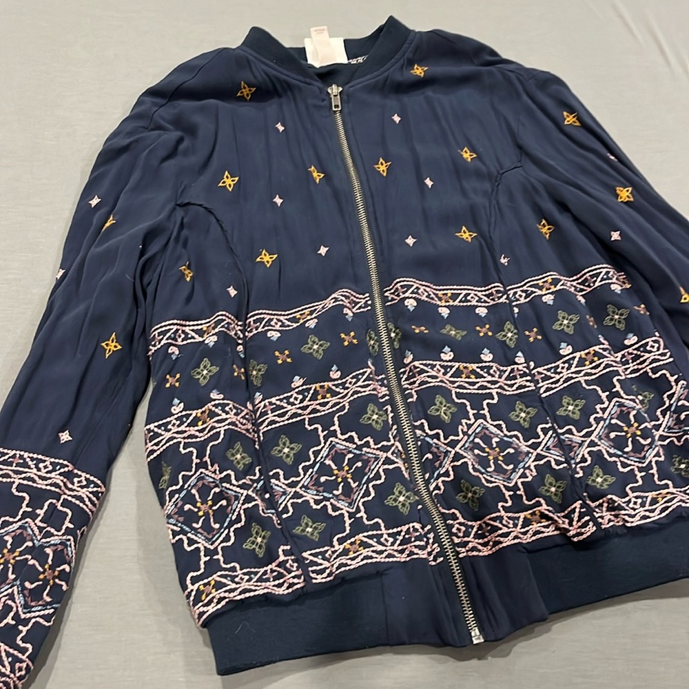 Embroidery bomber jacket